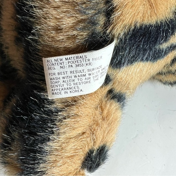 Sterling Plush Vtg Tiger Stuffed Animal 7” - Picture 6 of 6